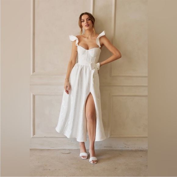 V. Chapman White Midi Dress - Picture 5 of 12